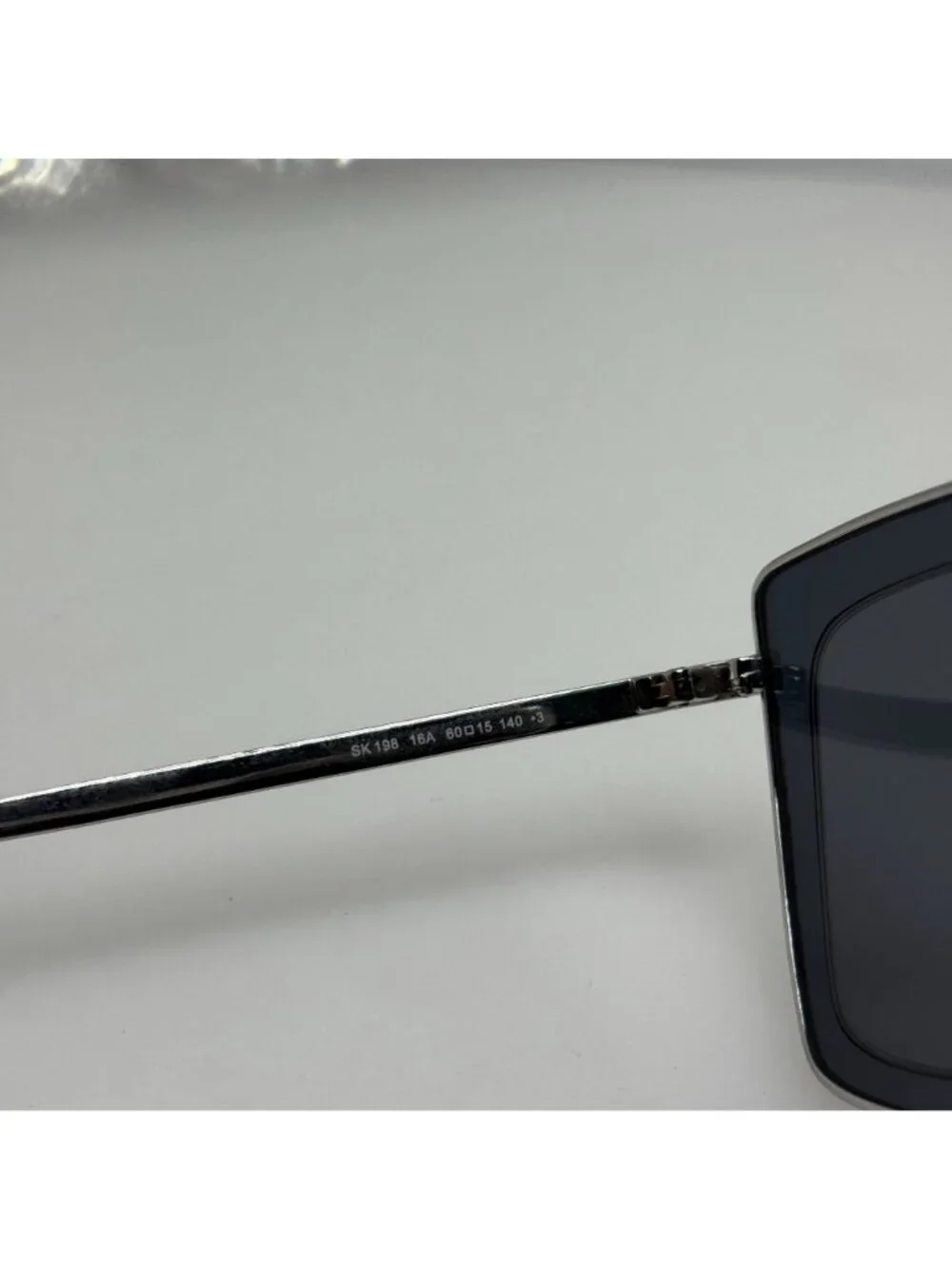 Swarovski Sunglasses SK 198 16A 60-15-140